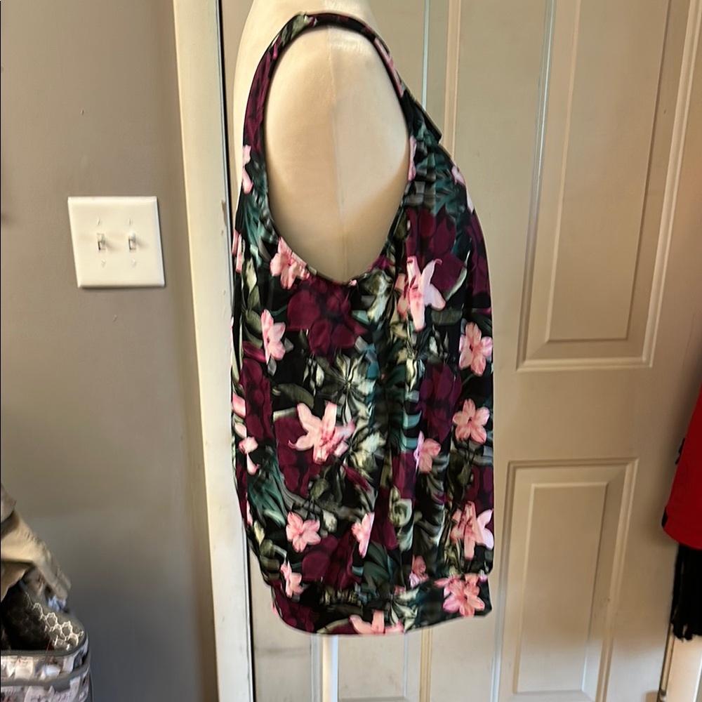 🎉HP🎉 Swimsuits For All Pink Relaxed Tie Front Swim Top - Picture 3 of 7